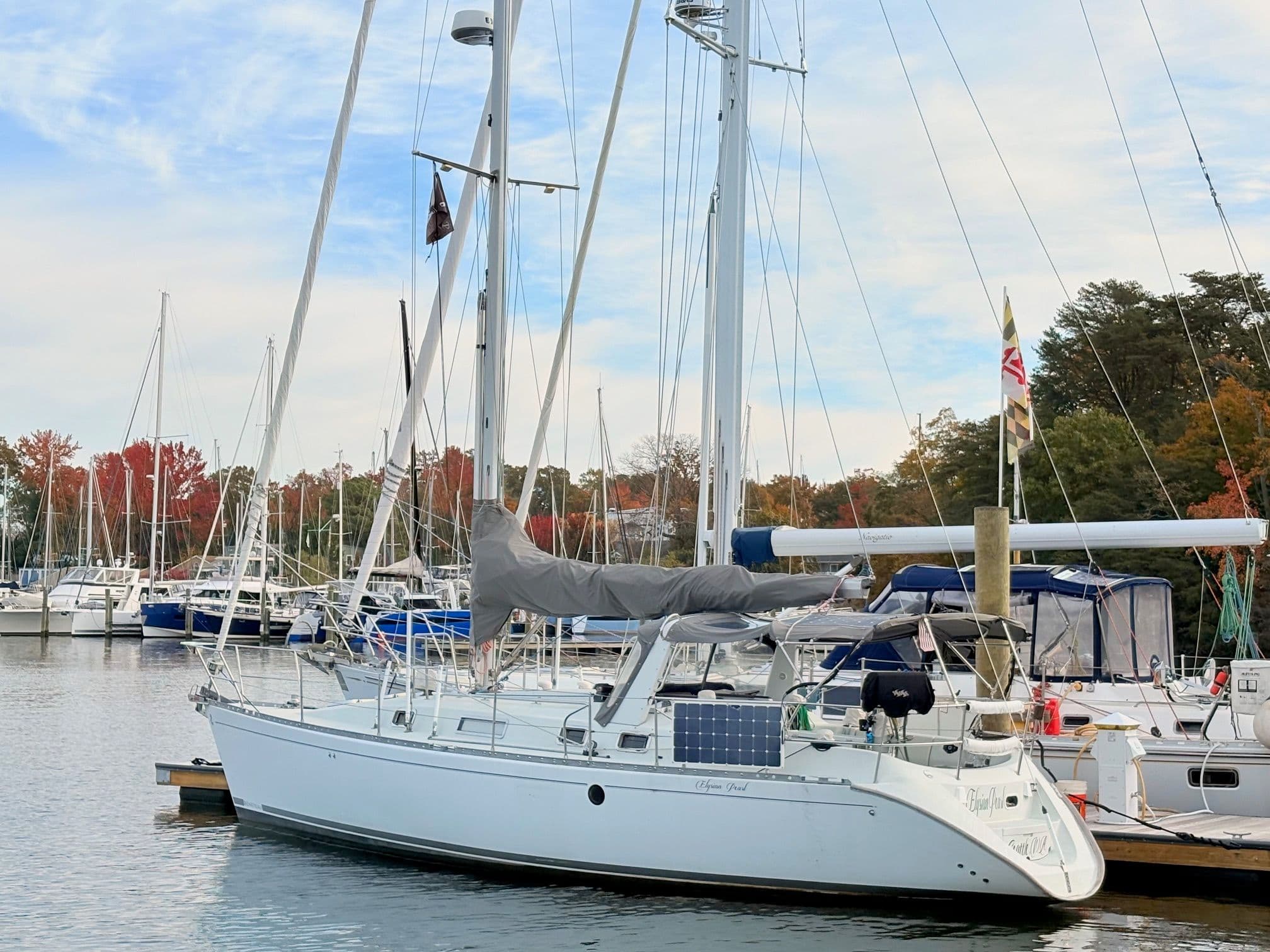 1990 Beneteau 38 in Annapolis, Maryland — listed by Yacht Brokers of Annapolis