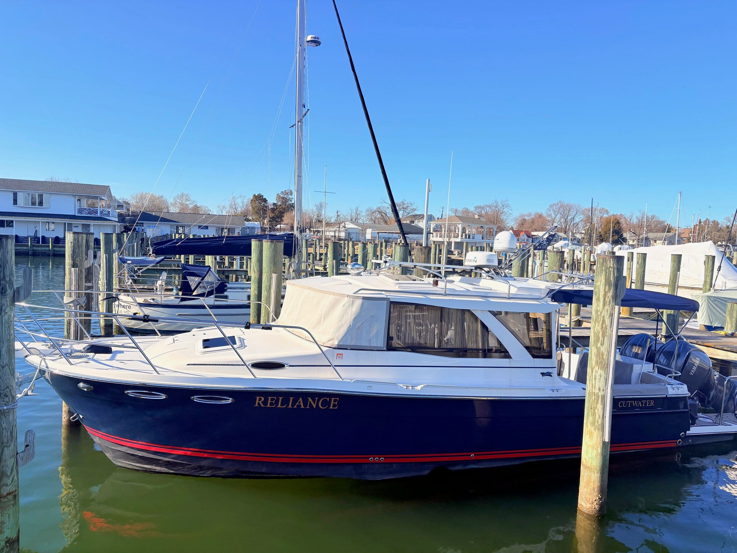 2023 Cutwater 32 Coupe in Annapolis, Maryland — listed by Yacht Brokers of Annapolis