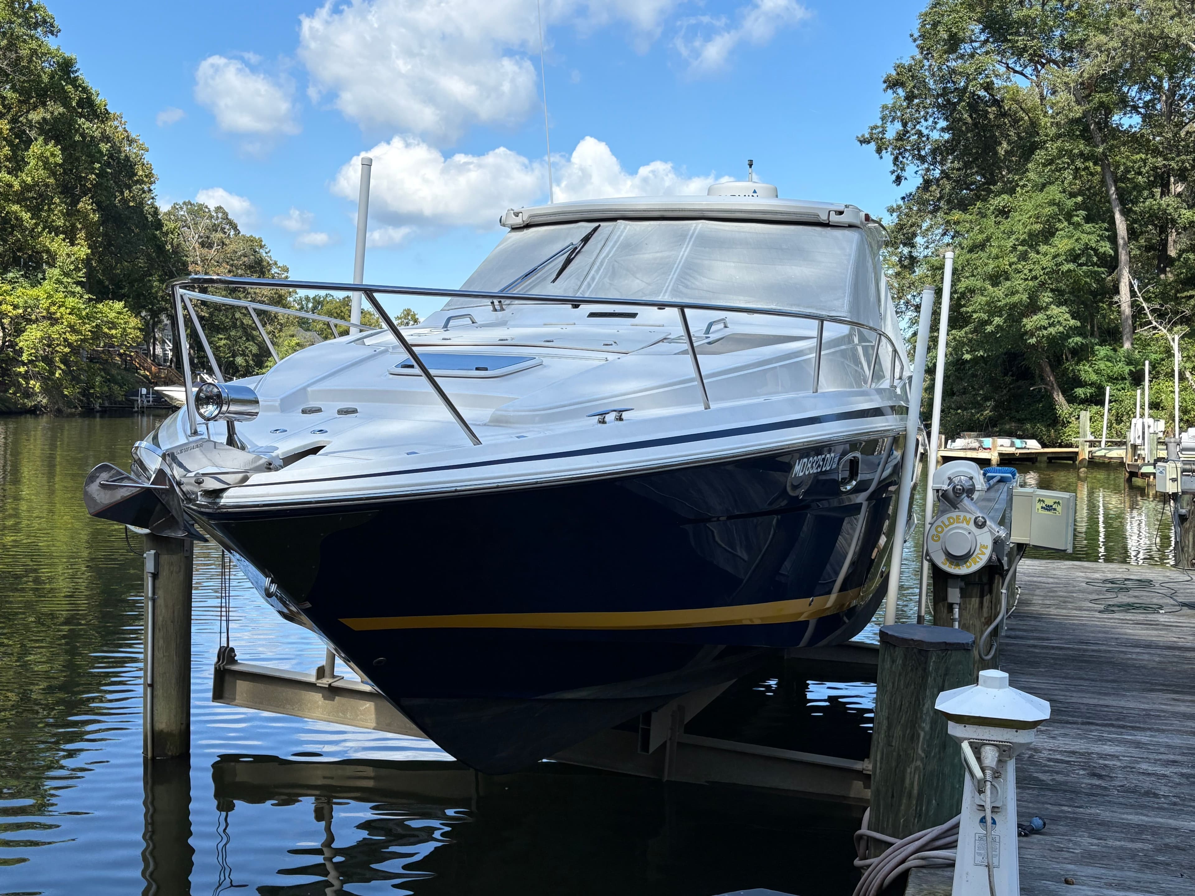 2016 Regal 35 Sport Coupe in Arnold, Maryland — listed by Yacht Brokers of Annapolis