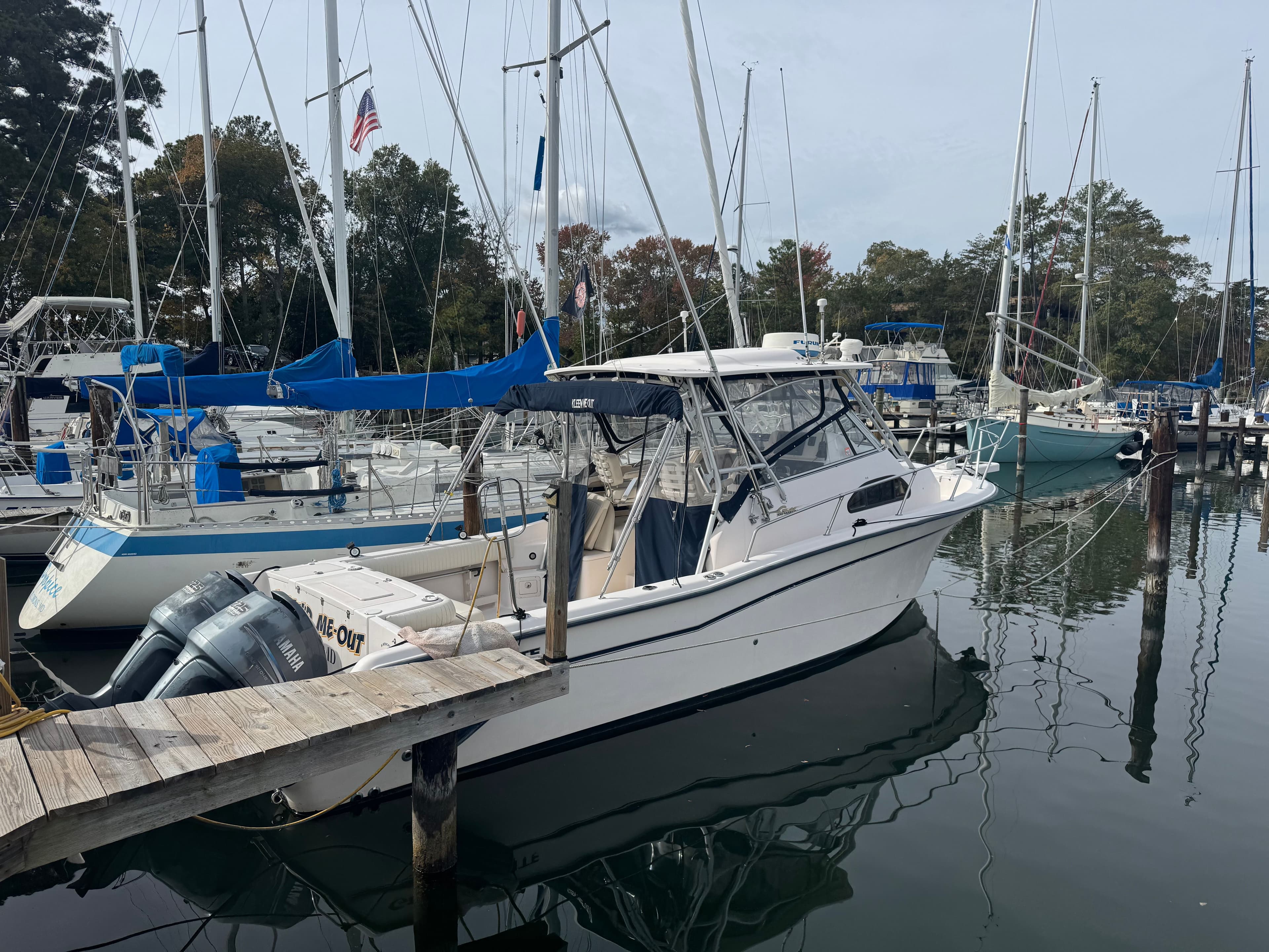 2004 Grady-White Marlin 300 in Solomons, Maryland — listed by Yacht Brokers of Annapolis